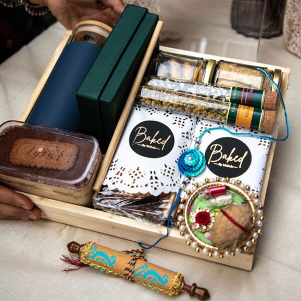 Hamper 7